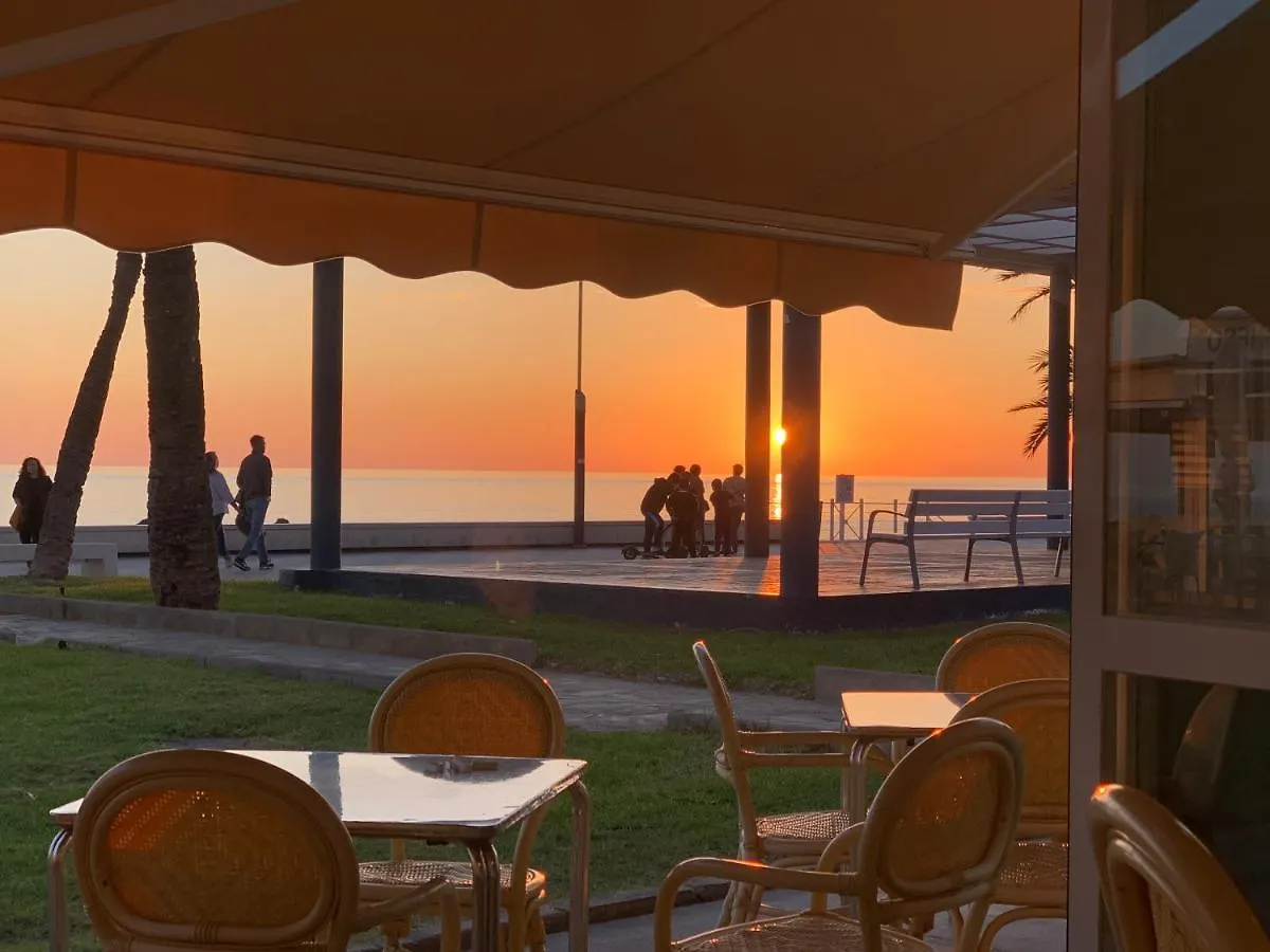 Beach Bungalow Màlaga 0*,
